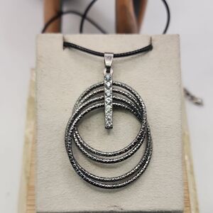 Elegant Silver and Black Pendant Necklace